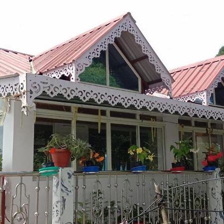 Rise N Shine Homestay Darjeeling  Ngoại thất bức ảnh