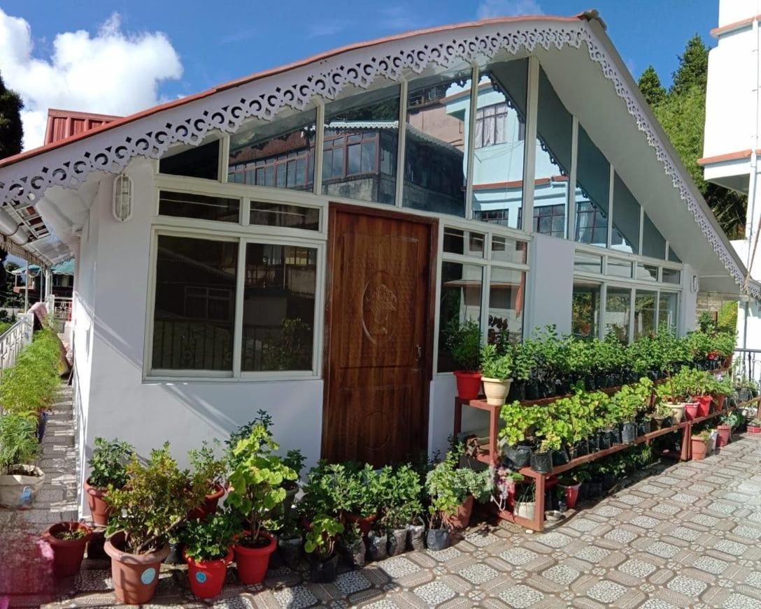 Rise N Shine Homestay Darjeeling  Ngoại thất bức ảnh